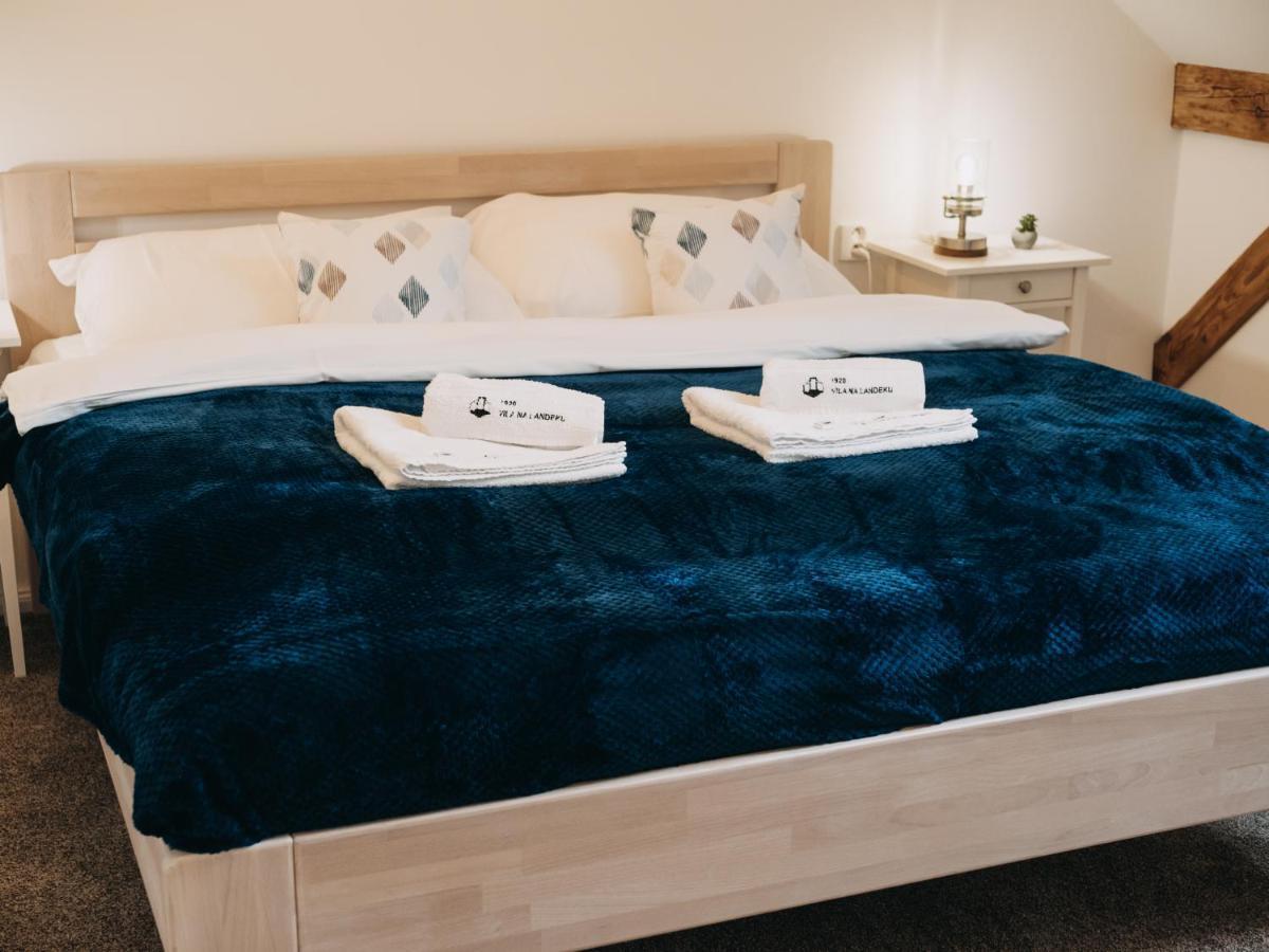 Vila Na Landeku Ostrava Ngoại thất bức ảnh