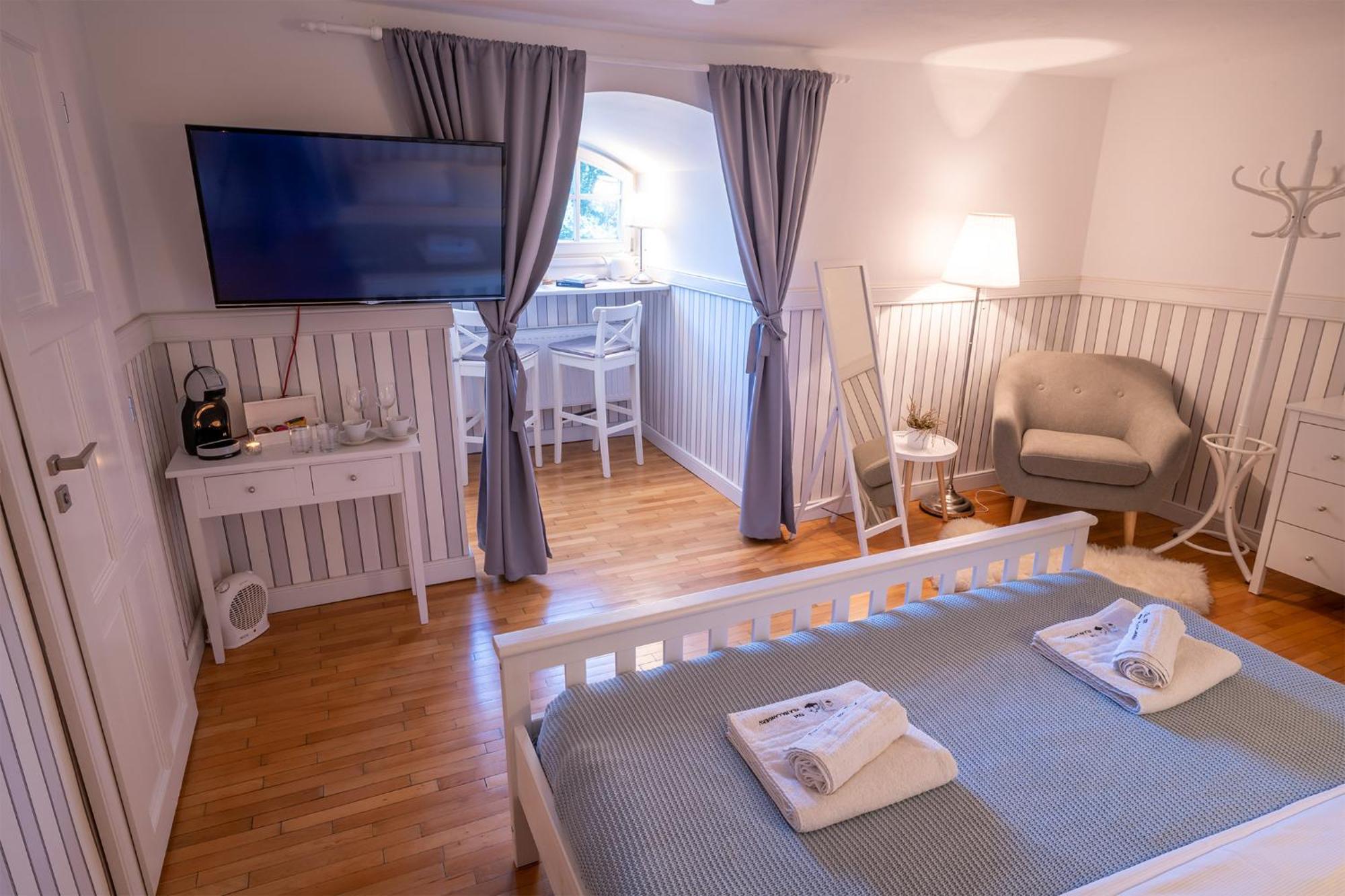 Vila Na Landeku Ostrava Ngoại thất bức ảnh